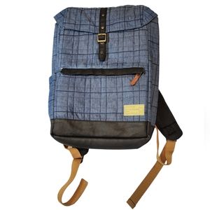 HEX Alliance Back Pack with Flap Zipper Good Pre Owned Condition Denim
